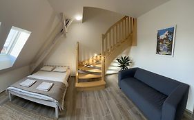 Apartmany Monastery Suites Zirec