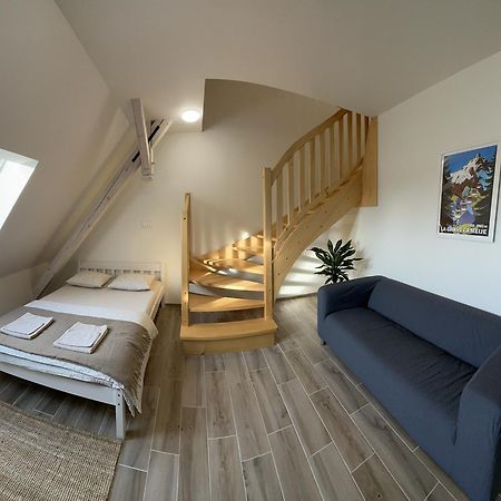 Apartmany Monastery Suites Zirec Dvůr Králové nad Labem Exteriér fotografie