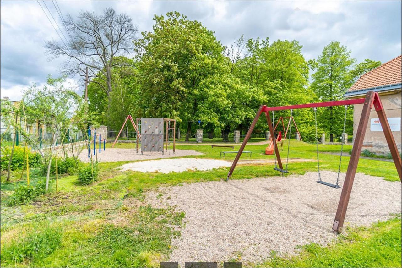 Apartmany Monastery Suites Zirec Dvůr Králové nad Labem Exteriér fotografie