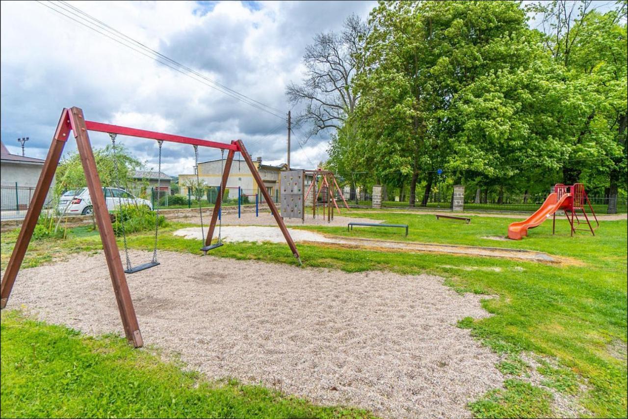 Apartmany Monastery Suites Zirec Dvůr Králové nad Labem Exteriér fotografie