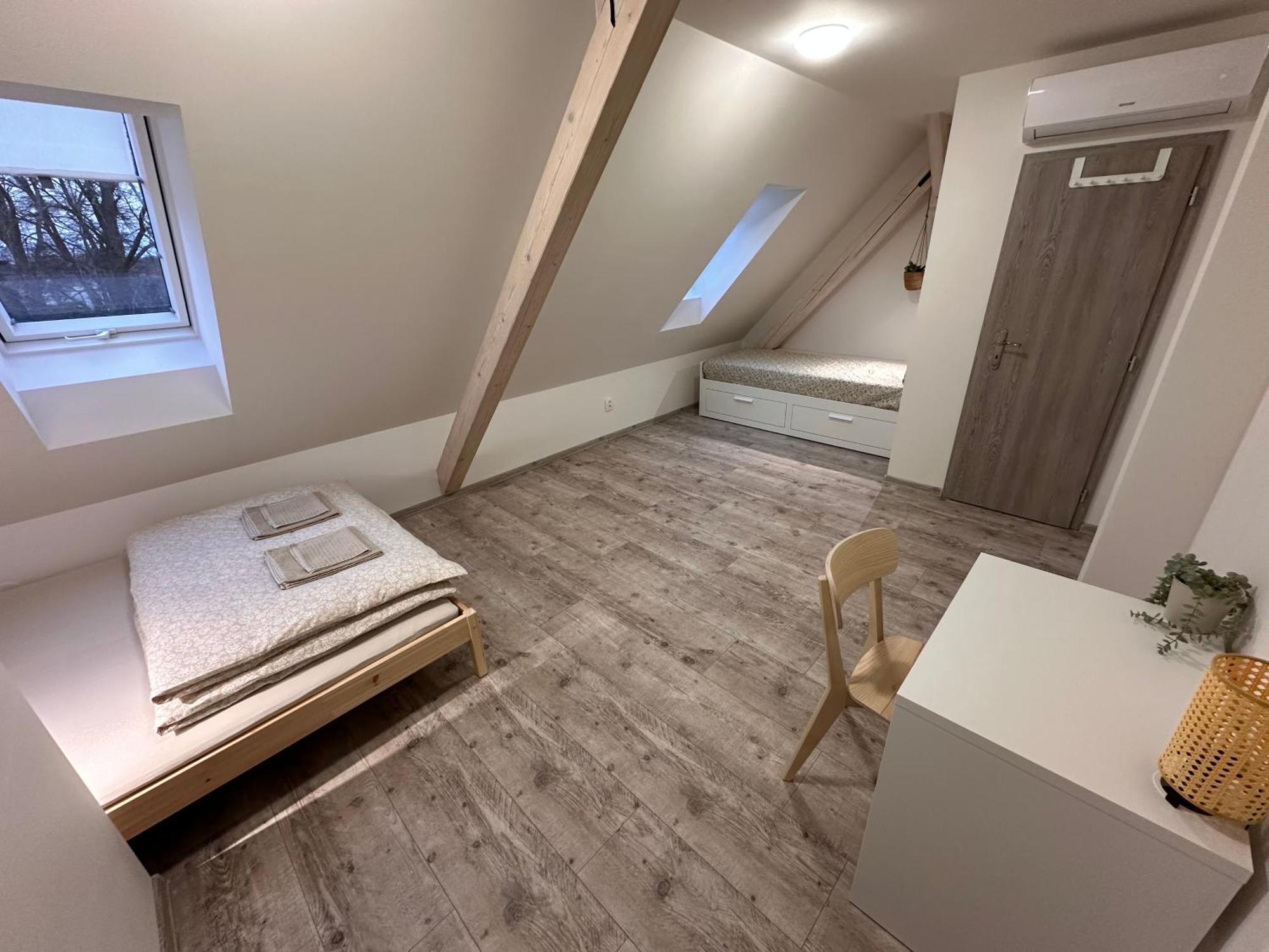Apartmany Monastery Suites Zirec Dvůr Králové nad Labem Exteriér fotografie
